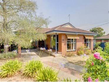 Buy property Ballarat; Buyers Agent